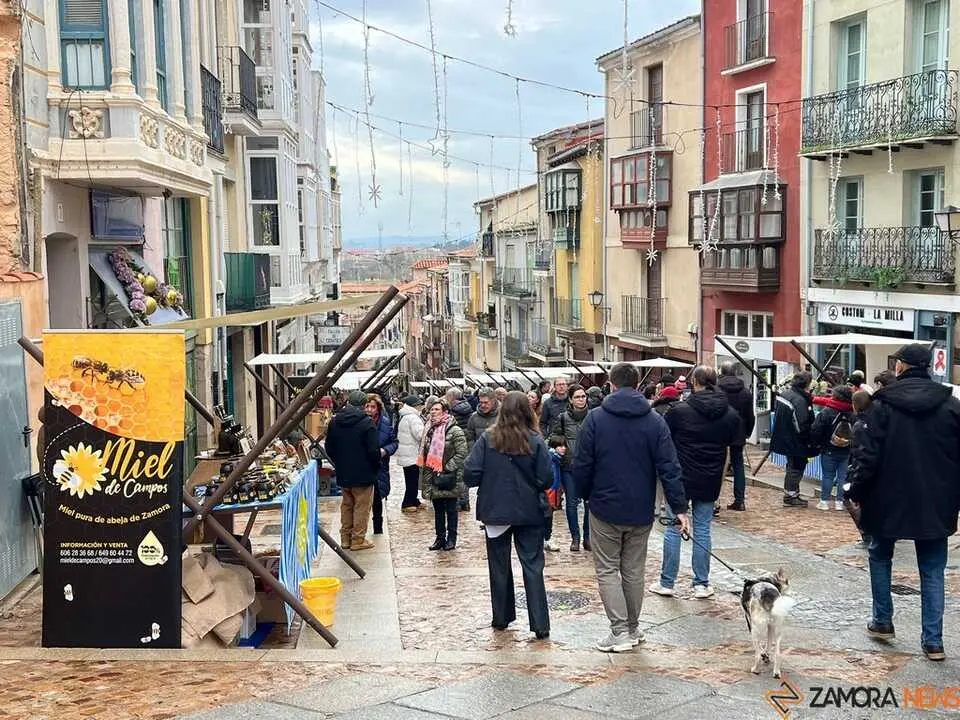 Mercado de Artesan&iacute;a Balborraz_3