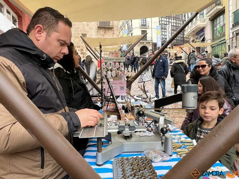 Mercado de Artesan&iacute;a Balborraz_12
