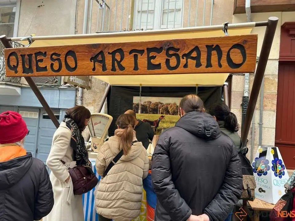 Mercado de Artesan&iacute;a Balborraz_18