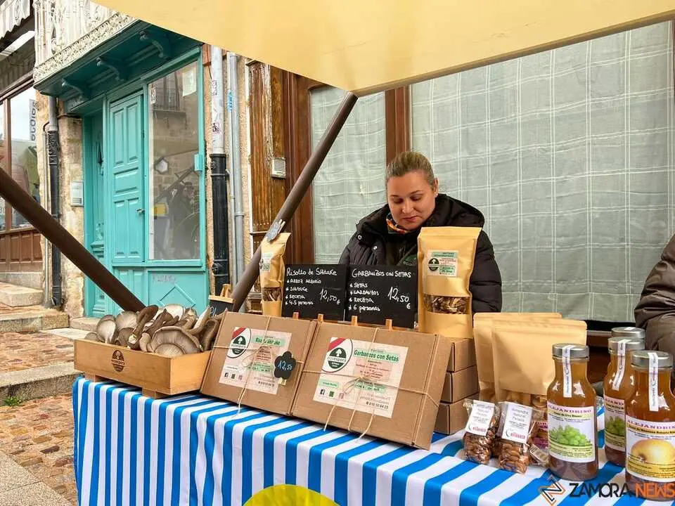 Mercado de Artesan&iacute;a Balborraz_34