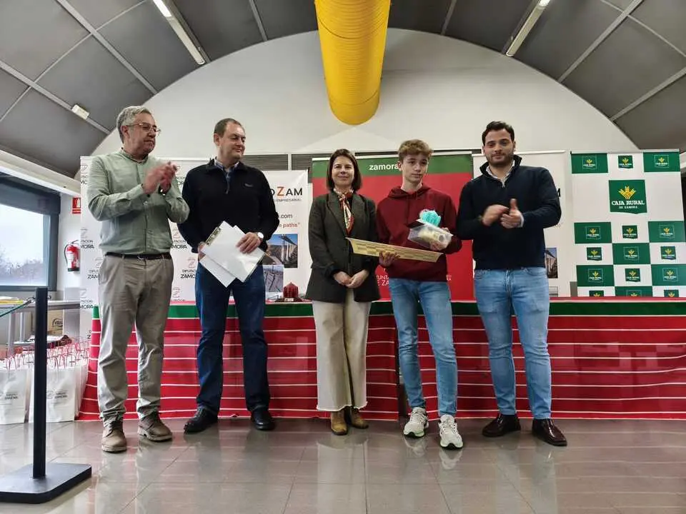 Torneo de Reyes y XVI Open Internacional de Ajedrez_7 -  imagen Diputaci&oacute;n