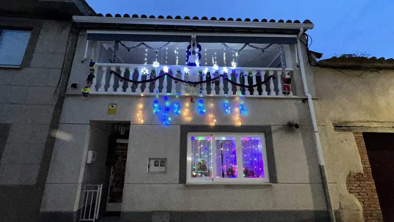 casas decoradas en Corrales del Vino  (9)