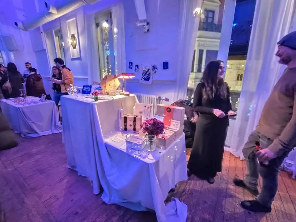   Christmas Design Market _2