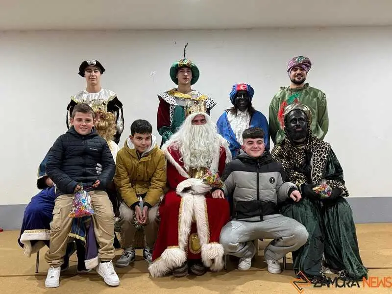 Los Reyes Magos en Santib&aacute;&ntilde;ez de Tera _10