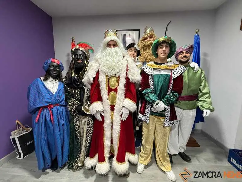 Los Reyes Magos en Santib&aacute;&ntilde;ez de Tera _24