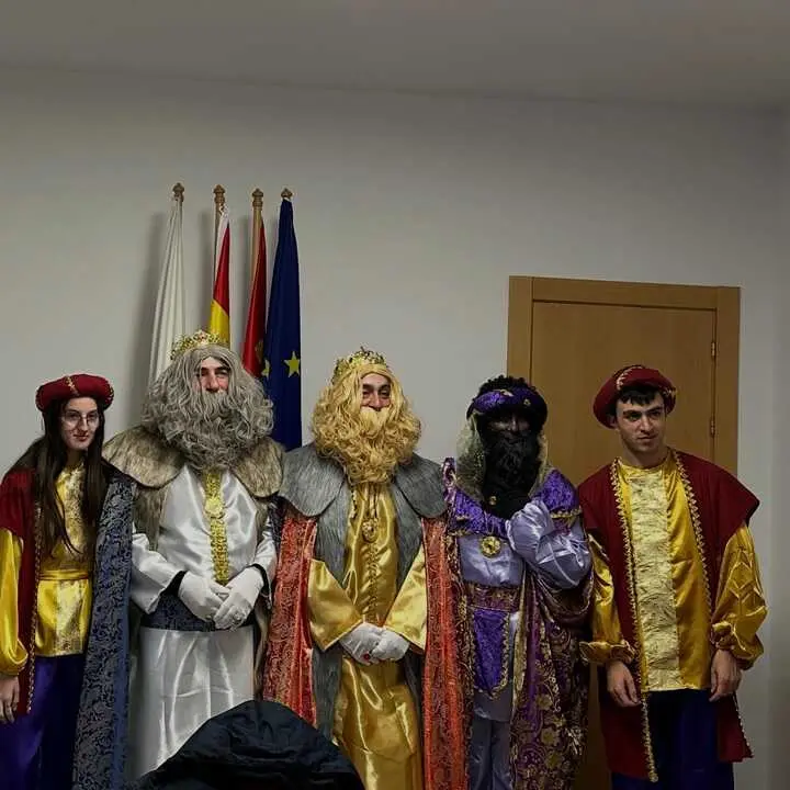 Reyes Magos El Perdig&oacute;n - imagen redes