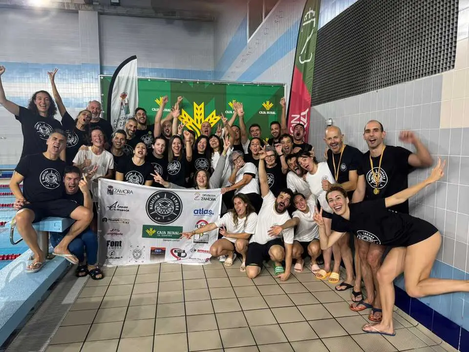 Equipo M&aacute;ster CD Nataci&oacute;n Zamora