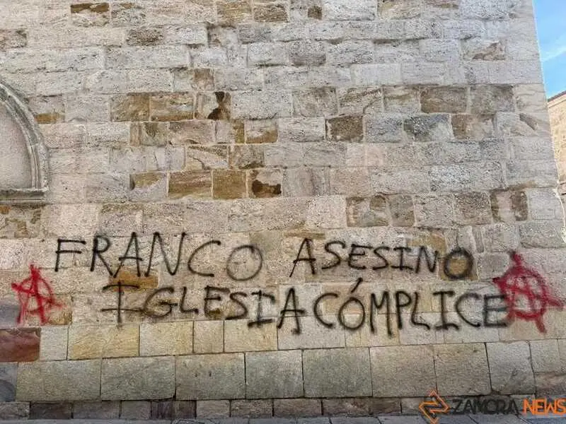 vandalismo en la Iglesia Santa Mar&iacute;a La Nueva de Zamora 