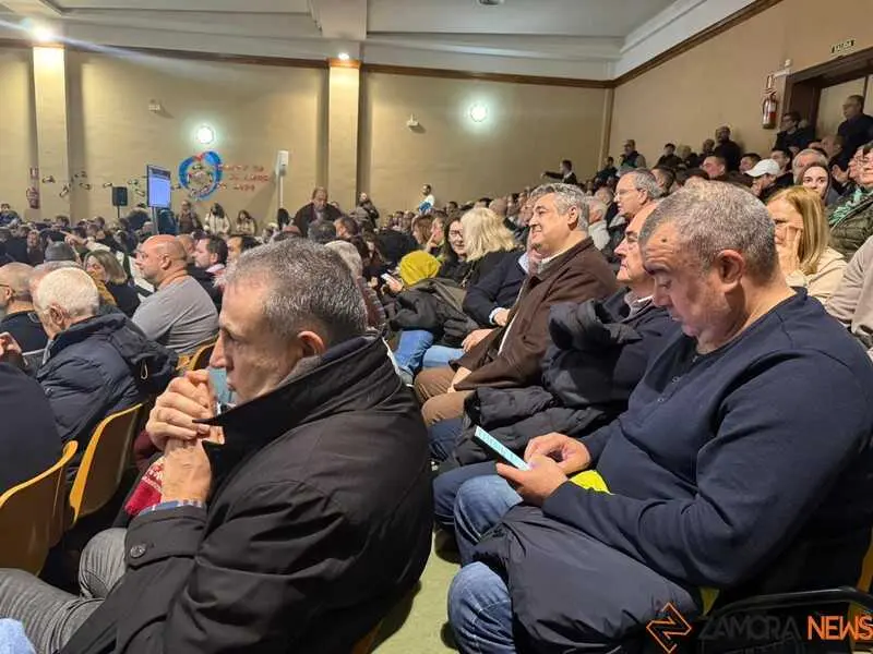 Asamblea General Extraordinaria de la Cofrad&iacute;a de Jes&uacute;s Nazareno_4