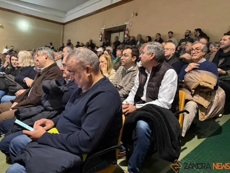 Asamblea General Extraordinaria de la Cofrad&iacute;a de Jes&uacute;s Nazareno_10