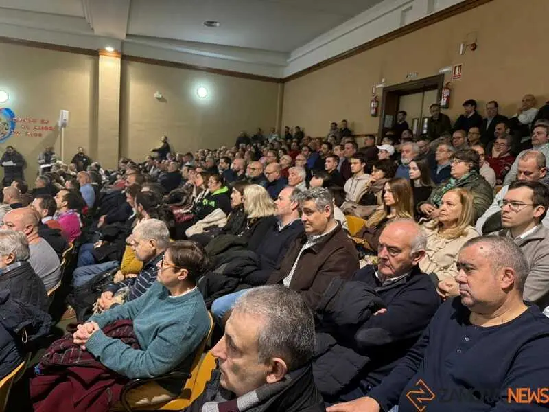 Asamblea General Extraordinaria de la Cofrad&iacute;a de Jes&uacute;s Nazareno_11