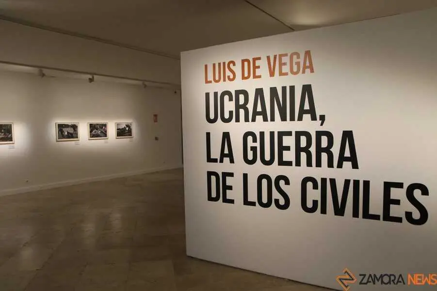 exposici&oacute;n &ldquo;Ucrania, la guerra de los civiles&rdquo;