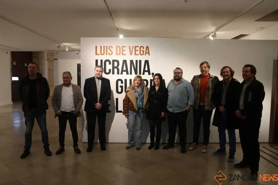exposici&oacute;n &ldquo;Ucrania, la guerra de los civiles&rdquo;_15
