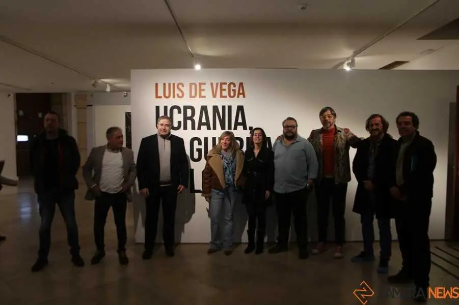 exposici&oacute;n &ldquo;Ucrania, la guerra de los civiles&rdquo;_16