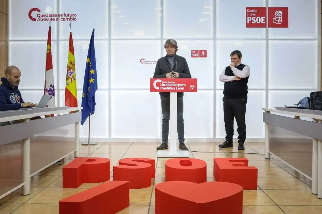 Carlos Mart&iacute;nez