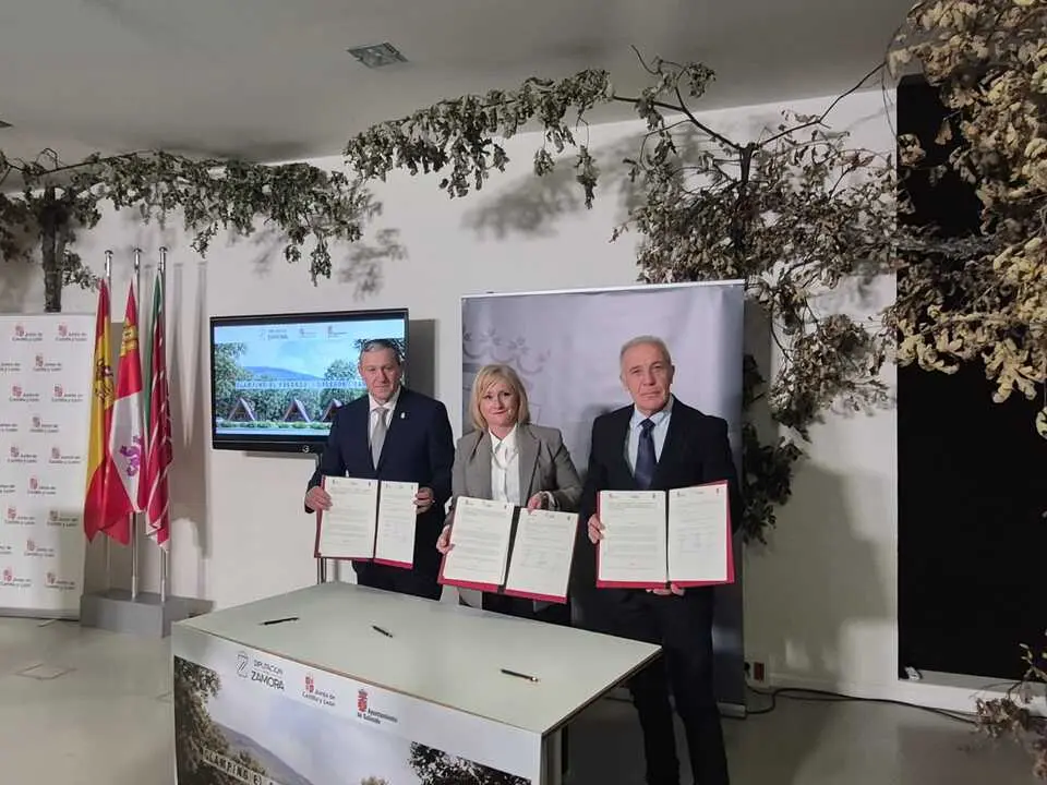 Firma protocolo El Folgoso