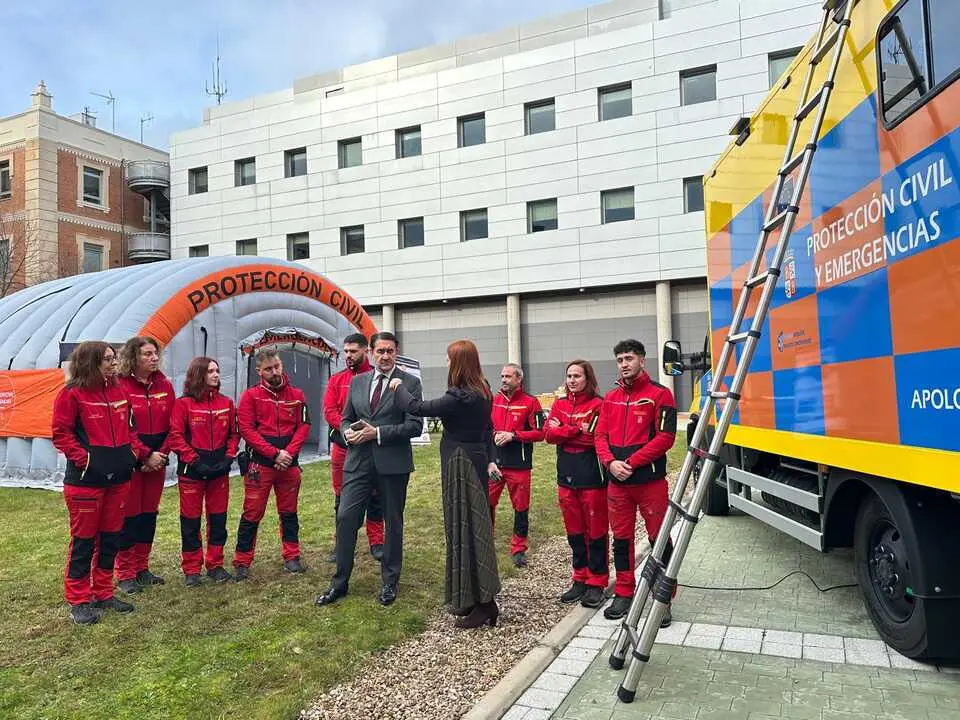 Presentaci&oacute;n de las nuevas instalaciones y los APOLO