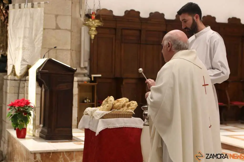 Imposici&oacute;n de Medallas Cofrad&iacute;a de San Antonio Abad _7