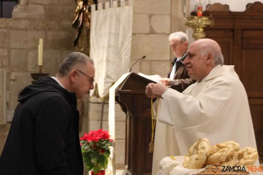 Imposici&oacute;n de Medallas Cofrad&iacute;a de San Antonio Abad _8