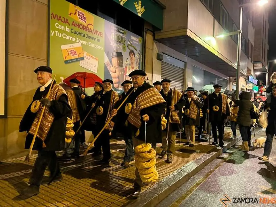 Cofrad&iacute;a del Cencerro San Ant&oacute;n _10