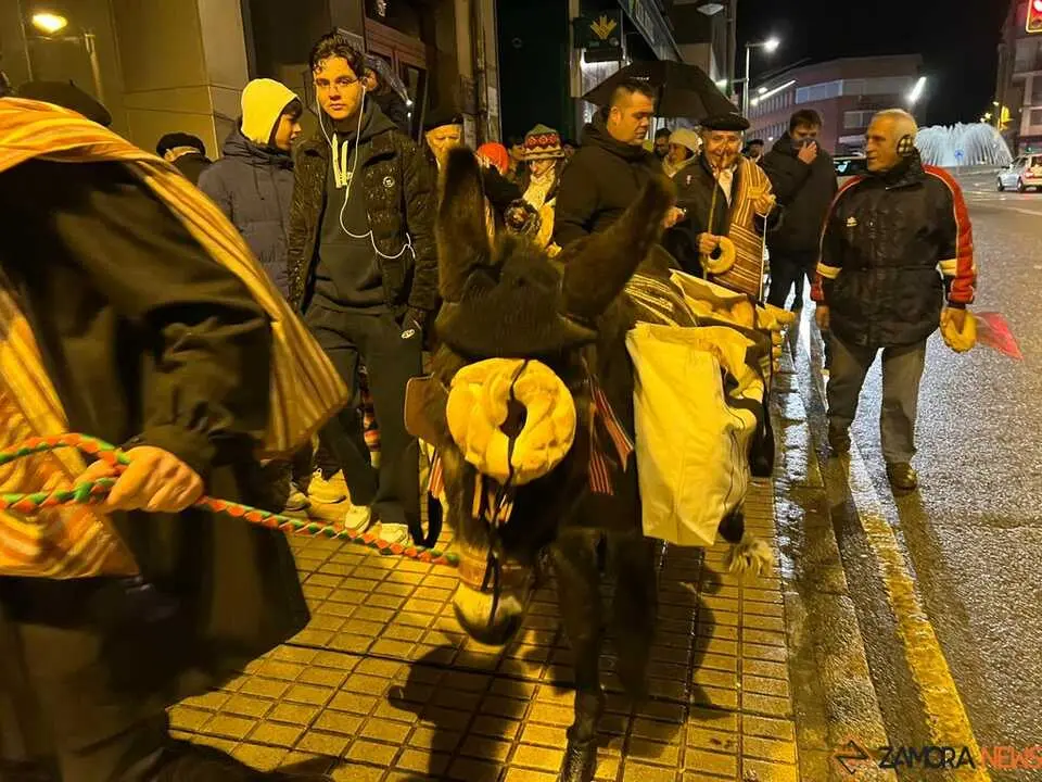 Cofrad&iacute;a del Cencerro San Ant&oacute;n _14