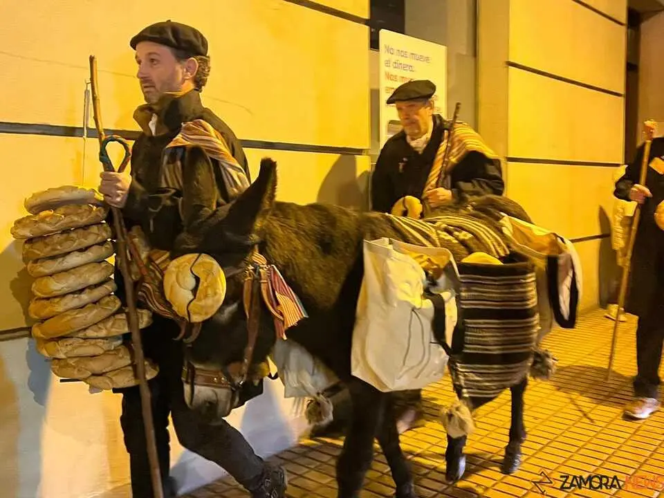 Cofrad&iacute;a del Cencerro San Ant&oacute;n _18