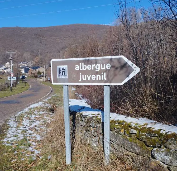 Albergue San Mart&iacute;n de Casta&ntilde;eda
