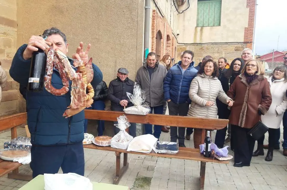 El alcalde en la subasta de San Ant&oacute;n de Granja de Moreruela