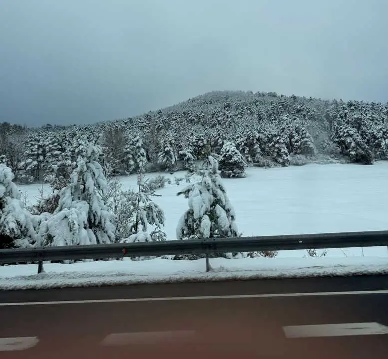 Nieve en la A-66. Imagen de archivo