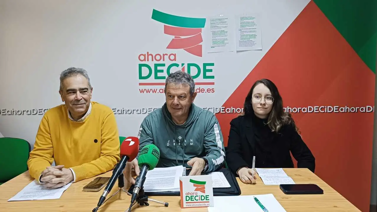 Rueda de prensa de Ahora Decide