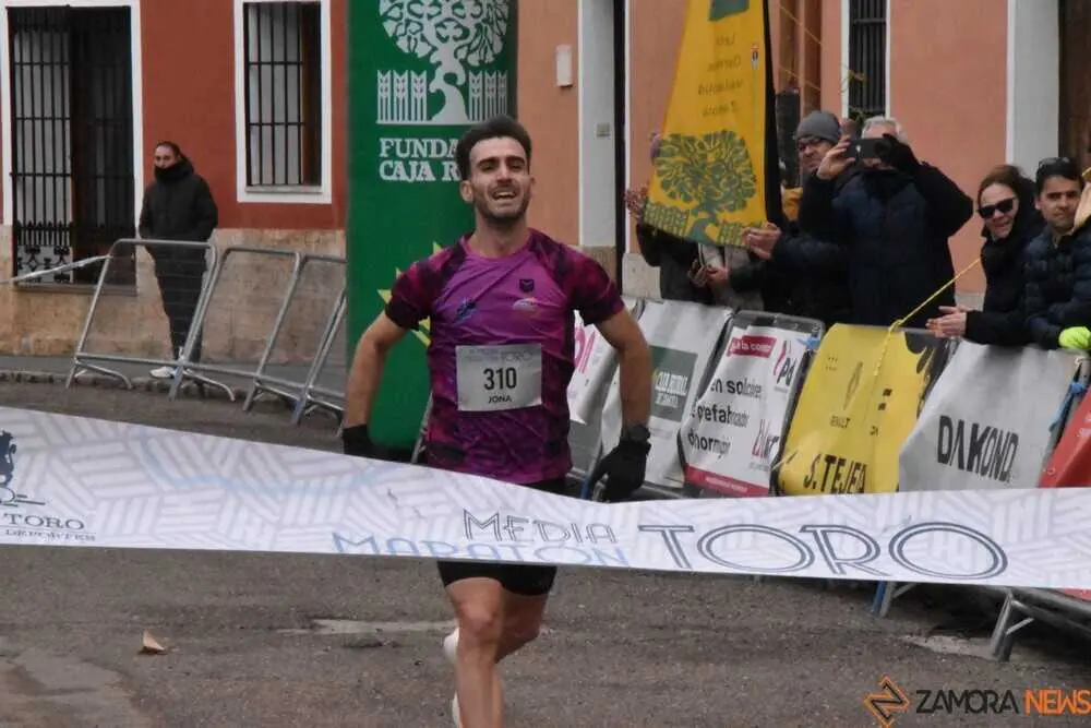 media marat&oacute;n y 10K Toro 2026_240