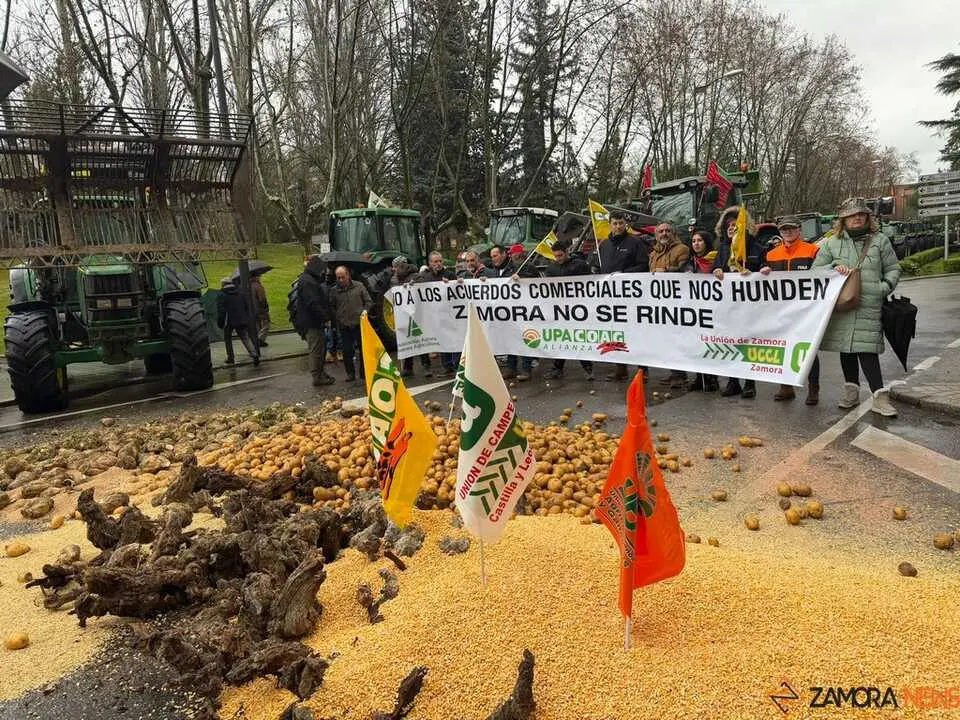 Los tractores toman Zamora_32