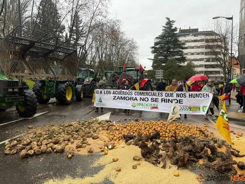 Los tractores toman Zamora_33