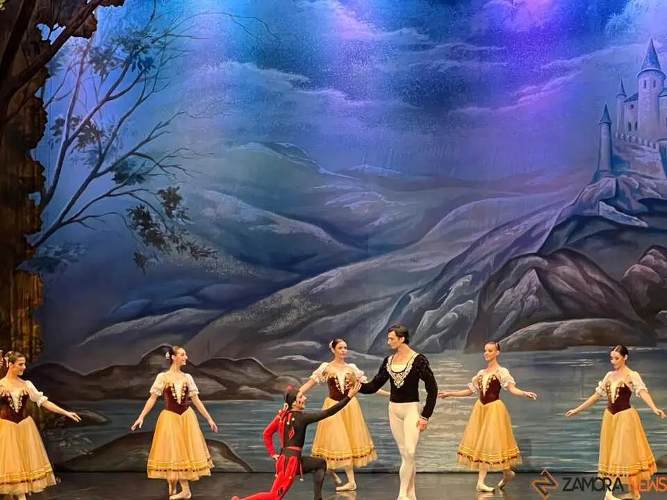 Lago de los Cisnes _12