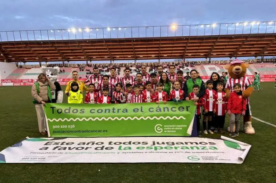 Zamora CF brazaletes de la esperanza AECC