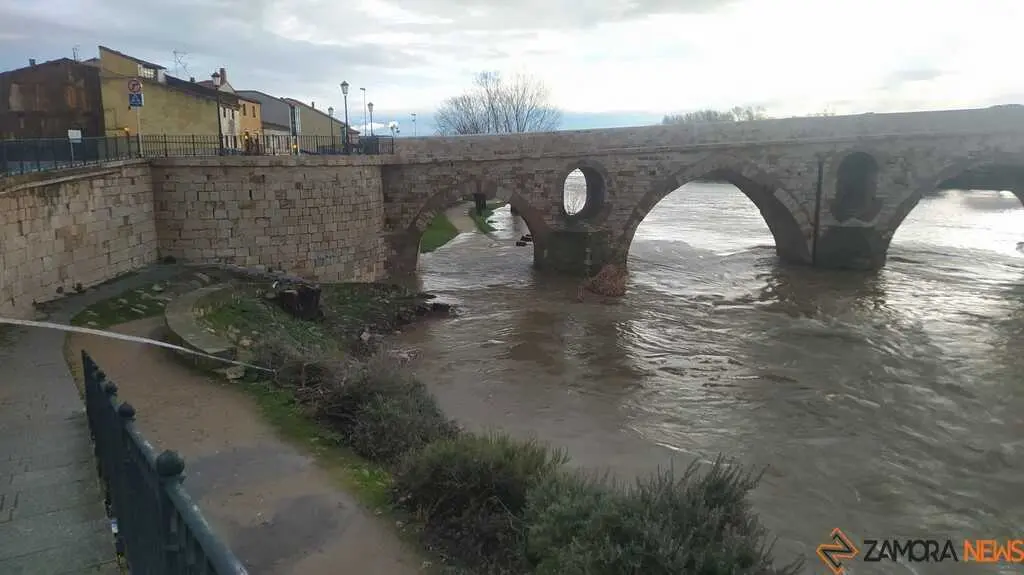 crecida el r&iacute;o Duero Zamora _7