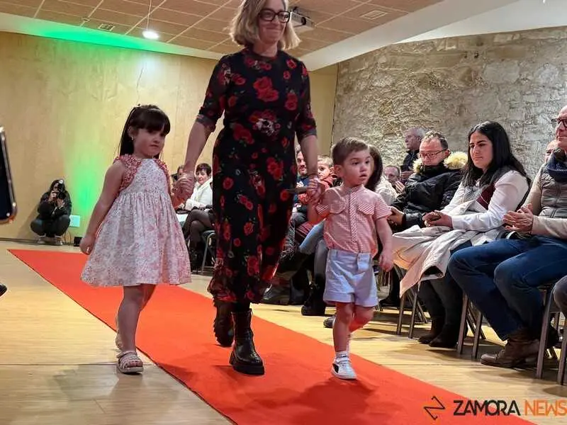 desfile de moda solidario en Zamora_4