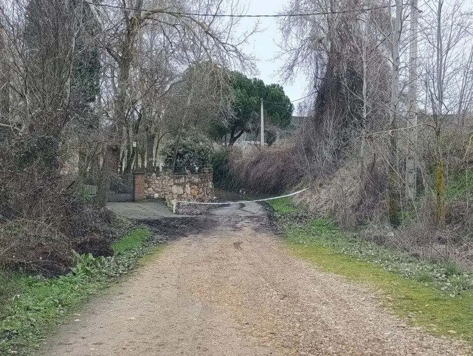 Acceso cortado por un vecino en Carrascal
