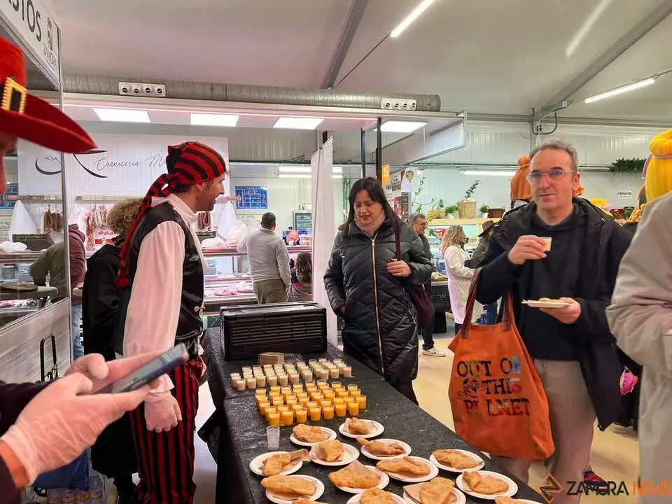 Murgas zamora y vermut Mercado de Abastos _12