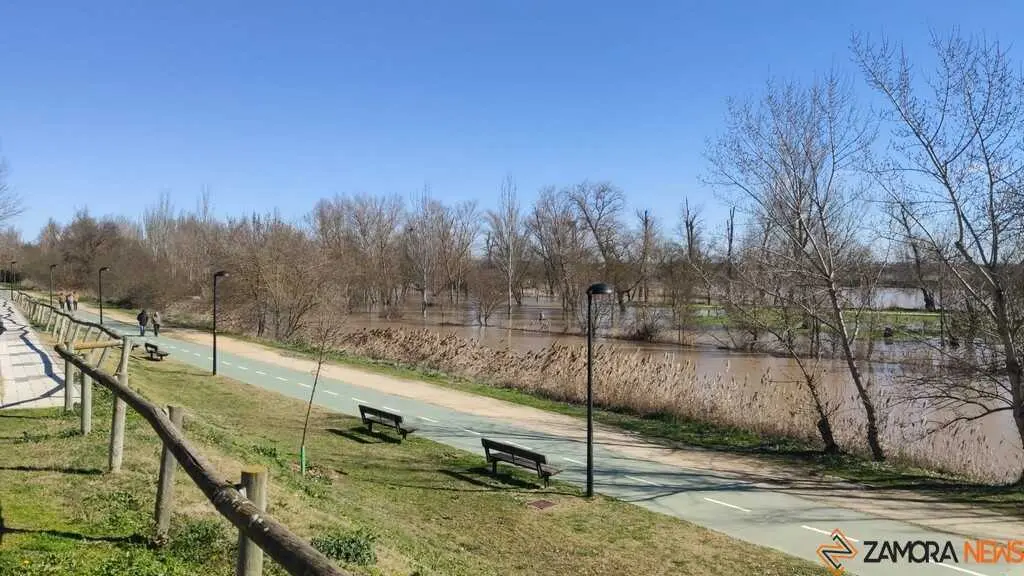 Un paseo por el Duero, crecida 