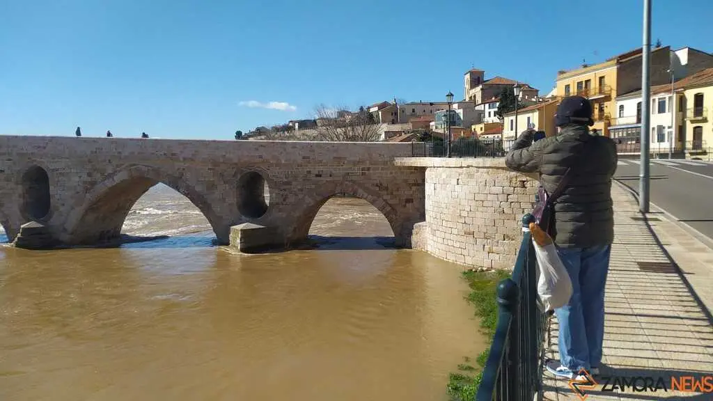 Un paseo por el Duero, crecida _57