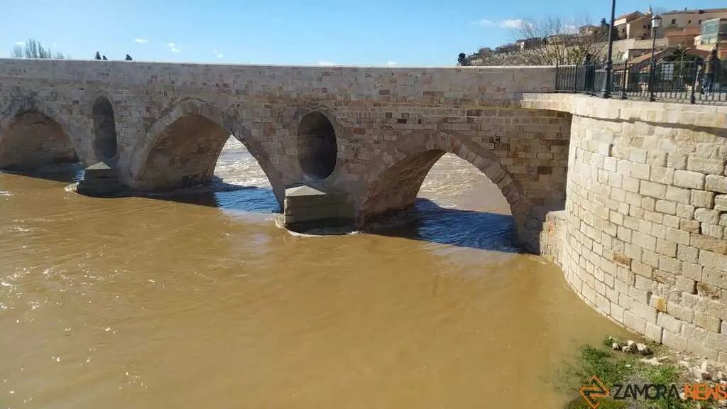 Un paseo por el Duero, crecida _58