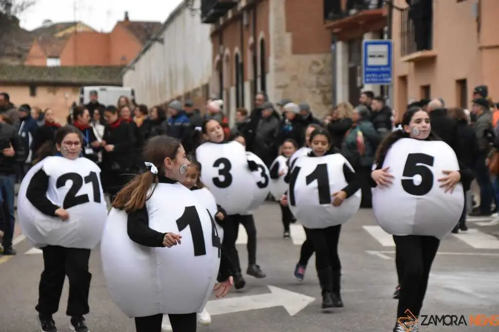 Desfile Infantil carnaval Toro_21