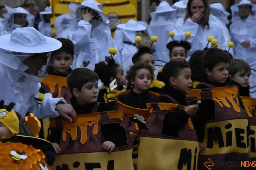 Desfile Infantil carnaval Toro_51