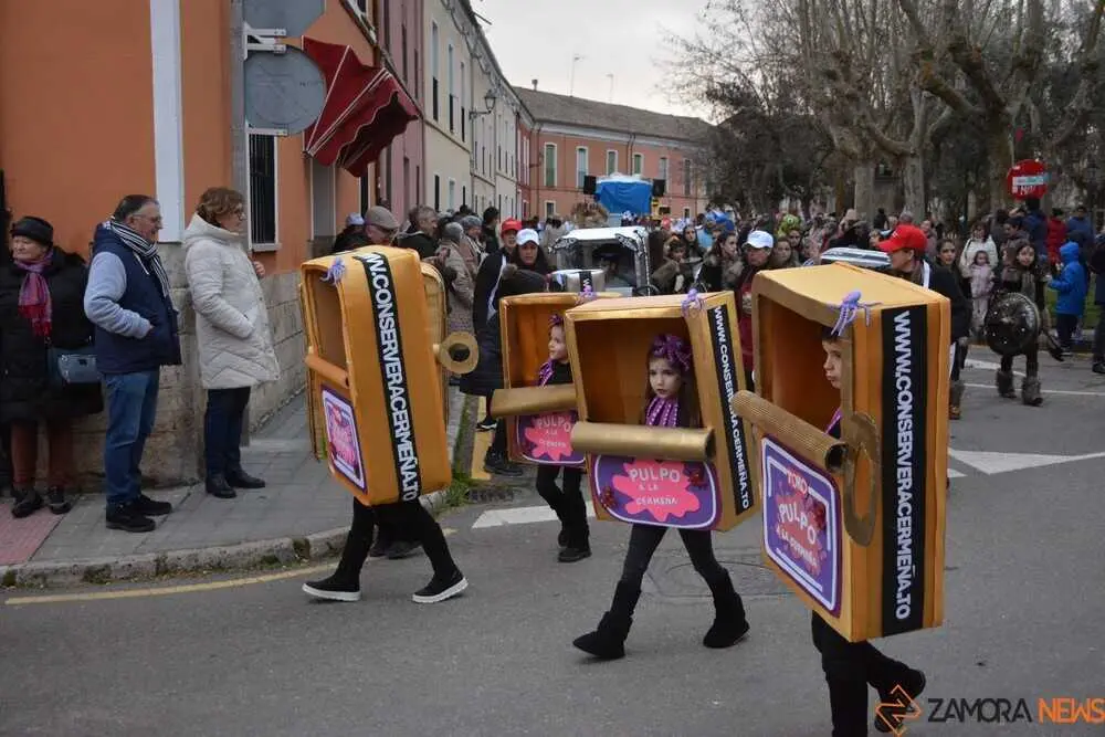 toro carnaval ni&ntilde;os desfile_78