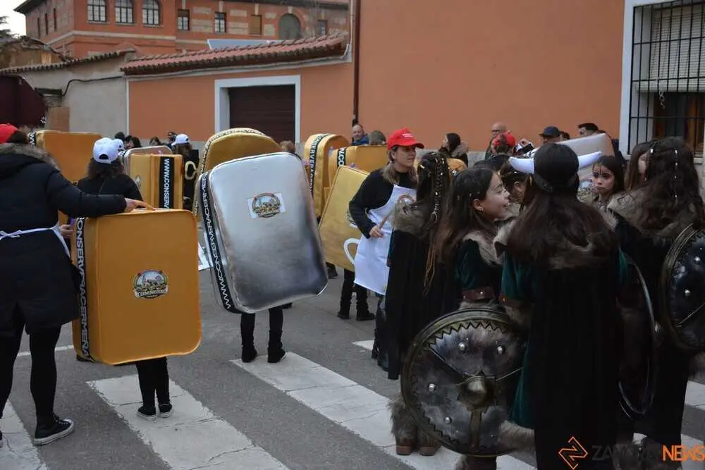 toro carnaval ni&ntilde;os desfile_85