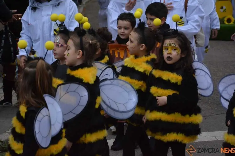 toro carnaval ni&ntilde;os desfile_112