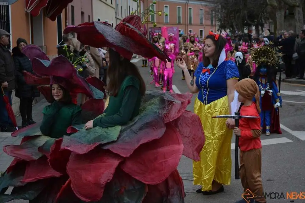 toro carnaval ni&ntilde;os desfile_134