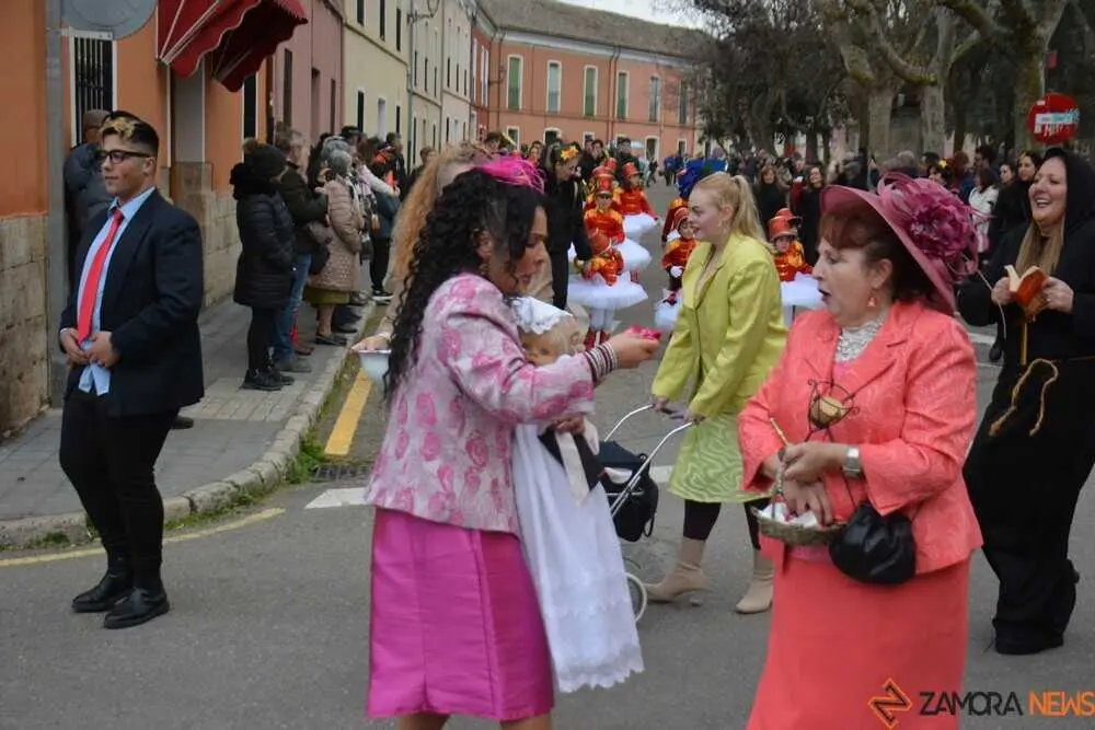 toro carnaval ni&ntilde;os desfile_151