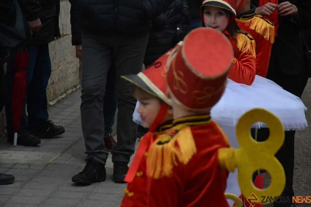 toro carnaval ni&ntilde;os desfile_157